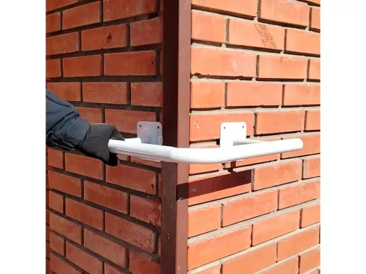 Поручень угол 90гр, наружний, 40х40см "ПоручПро-217108" вылет 16см, серый, 2 опоры, диаметр 32мм